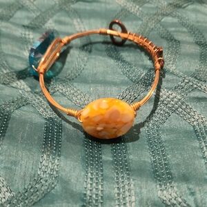 Elegant Gold and Yellow Bracelet